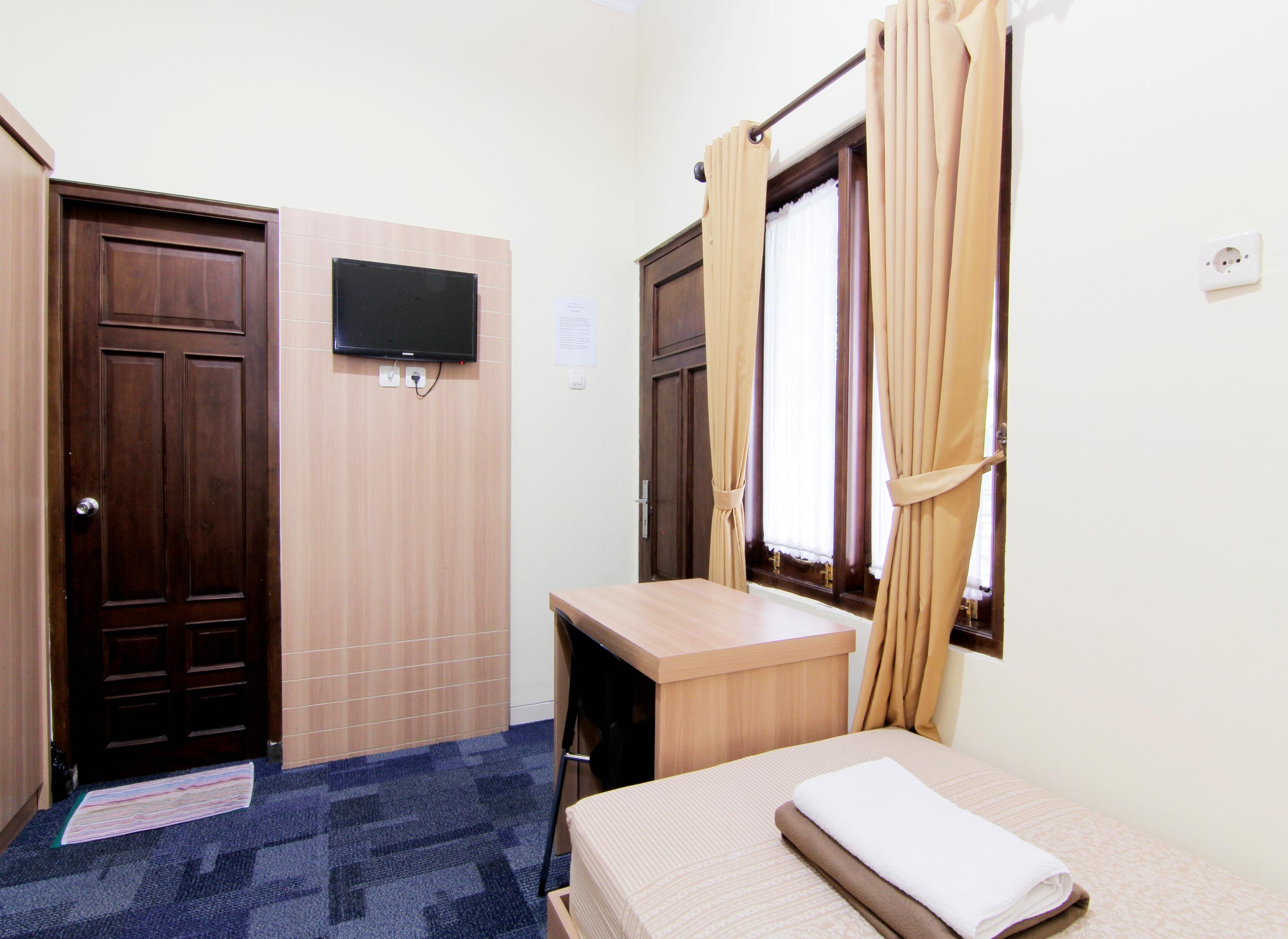 Embe Joglo Homestay Maguwo Exterior foto