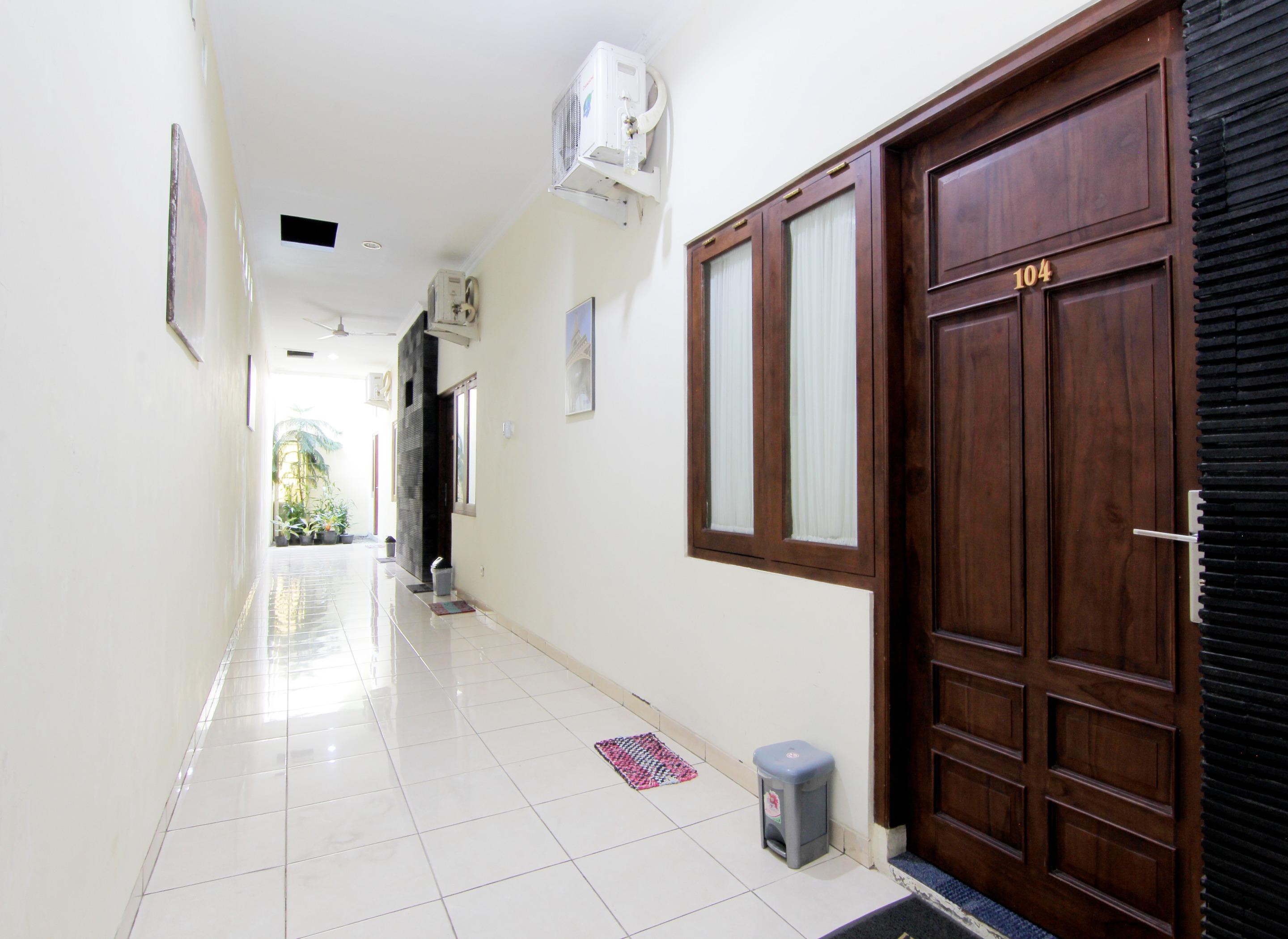 Embe Joglo Homestay Maguwo Exterior foto
