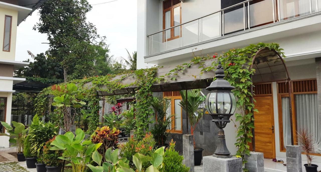 Embe Joglo Homestay Maguwo Exterior foto